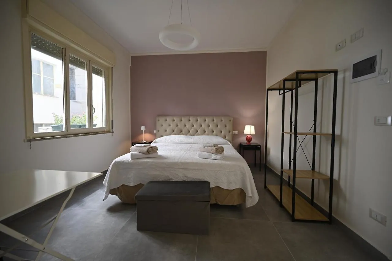 Dante284 Suites&Rooms Palermo 0*,