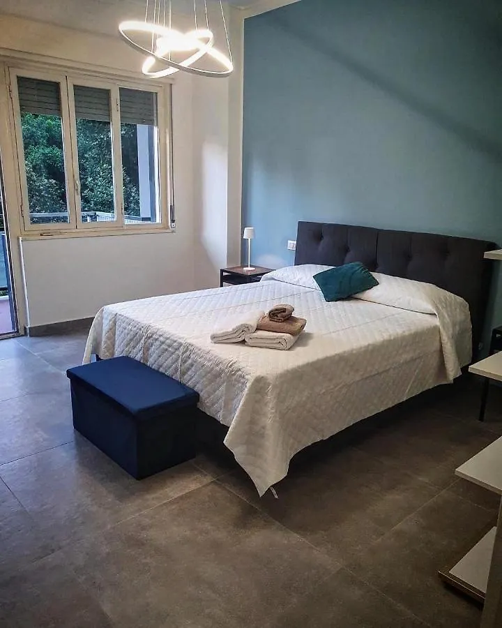 Dante284 Suites&Rooms Palermo Bed & Breakfast